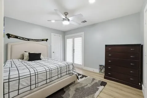 5230 Moss Glenn Lane Houston TX 77088