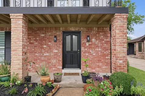 5230 Moss Glenn Lane Houston TX 77088