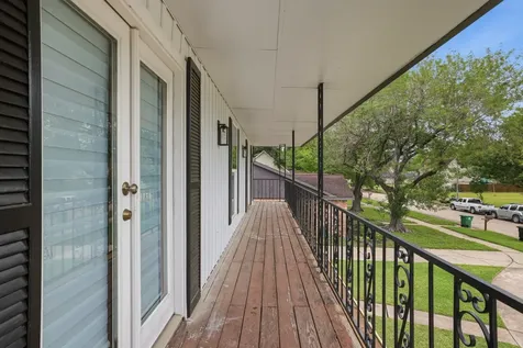 5230 Moss Glenn Lane Houston TX 77088