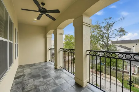 5523 Crooms Street Houston TX 77007
