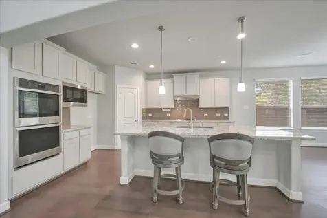 8033 Serenity Drive Pearland TX 77584