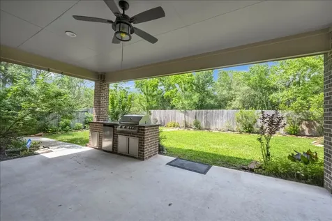 8033 Serenity Drive Pearland TX 77584