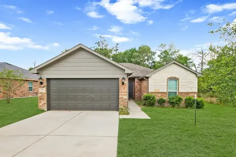 326 County Road 3558 Cleveland TX 77327