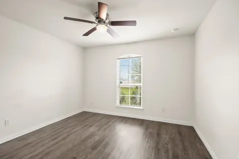 326 County Road 3558 Cleveland TX 77327