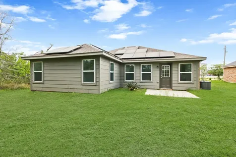 326 County Road 3558 Cleveland TX 77327