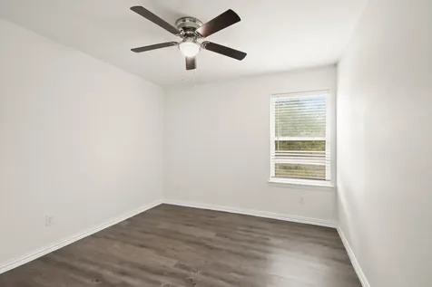 326 County Road 3558 Cleveland TX 77327