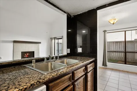9572 Windswept Lane 9572 Houston TX 77063