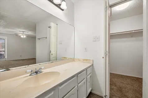 9572 Windswept Lane 9572 Houston TX 77063