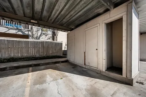 9572 Windswept Lane 9572 Houston TX 77063