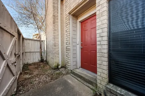9572 Windswept Lane 9572 Houston TX 77063