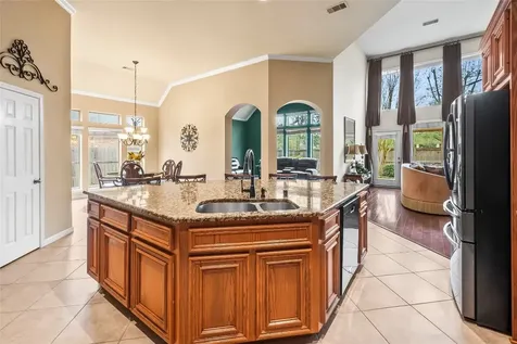 13406 Redwood Shores Drive Houston TX 77044