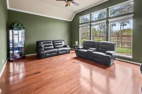 13406 Redwood Shores Drive Houston TX 77044