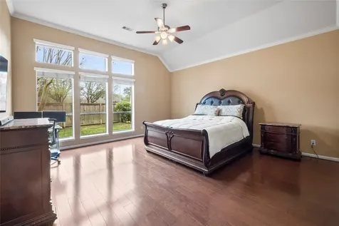 13406 Redwood Shores Drive Houston TX 77044