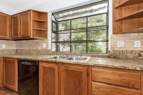 131 Trace Creek Drive The Woodlands TX 77381