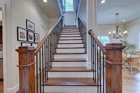 188 Mcgoey Circle The Woodlands TX 77384