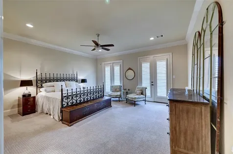 188 Mcgoey Circle The Woodlands TX 77384