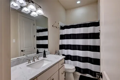 188 Mcgoey Circle The Woodlands TX 77384