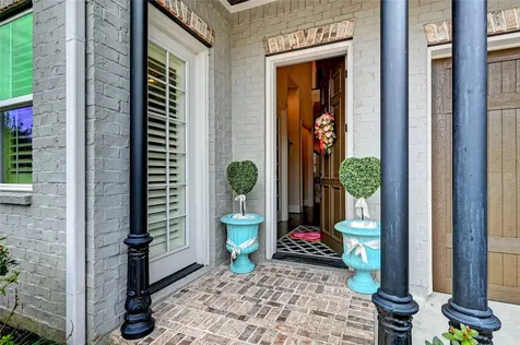 188 Mcgoey Circle The Woodlands TX 77384
