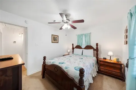6120 Avenue Q 1/2 Galveston TX 77551