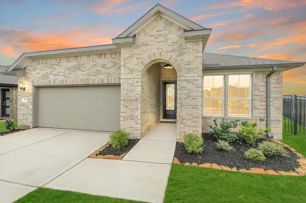 2565 Malibu Glen Drive Katy TX 77493