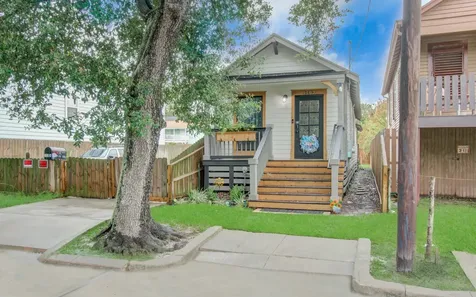 1109 31st Street Galveston TX 77550
