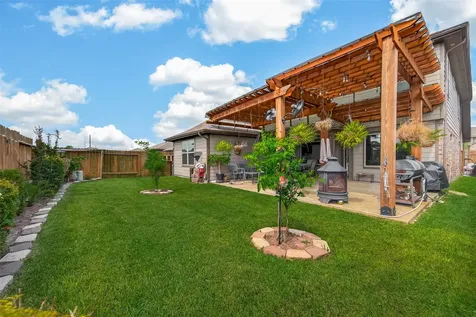 5627 Pleasant Falls Drive Richmond TX 77407