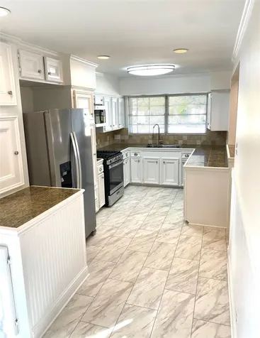 4329 Kinglet Street Houston TX 77035