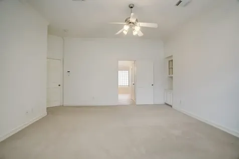 2205 Commonwealth Street Houston TX 77006