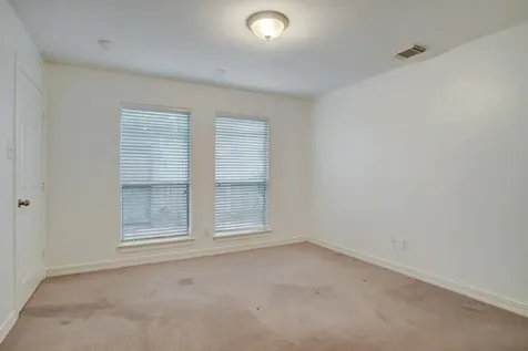 2205 Commonwealth Street Houston TX 77006