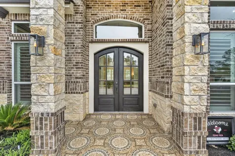 101 Bentwood Drive Montgomery TX 77356