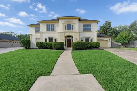1502 Ashbury Park Lane Houston TX 77077