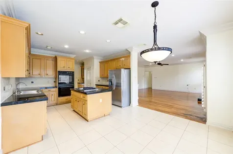 1502 Ashbury Park Lane Houston TX 77077
