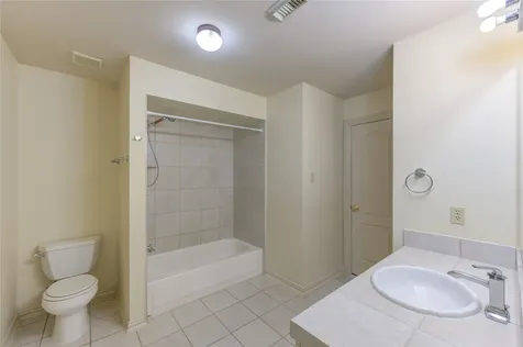 1502 Ashbury Park Lane Houston TX 77077