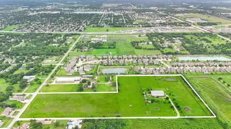 3525 Charles Avenue Pearland TX 77584