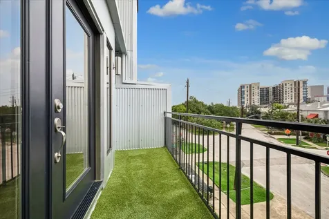 2510 Genesee Street Houston TX 77006