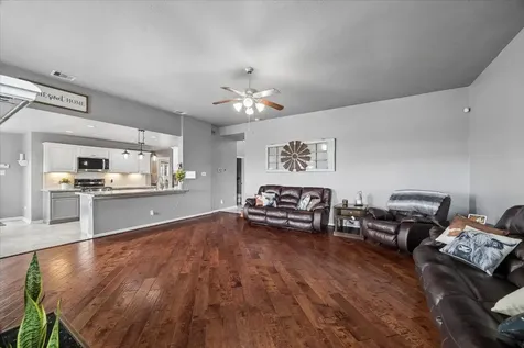 394 Hyland Lane League City TX 77573