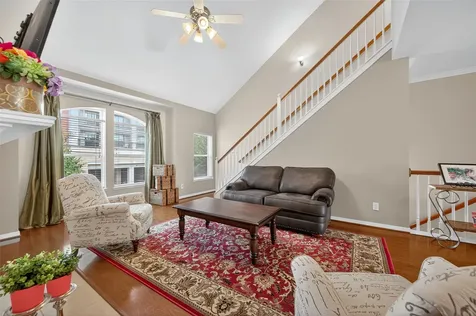 2913 Dallas Street W Houston TX 77019