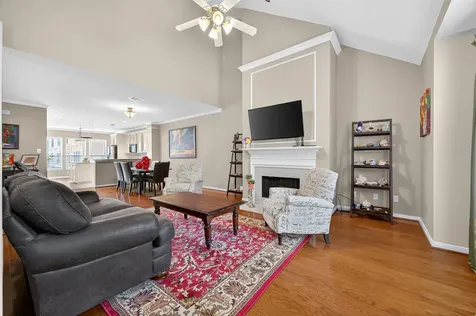 2913 Dallas Street W Houston TX 77019