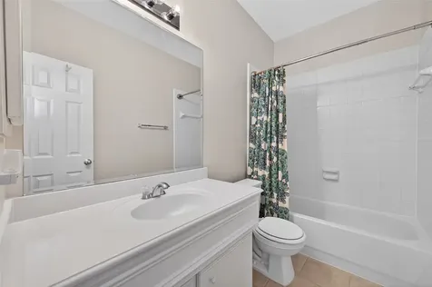 2913 Dallas Street W Houston TX 77019