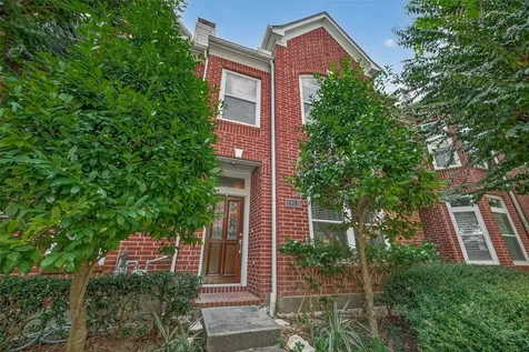 2913 Dallas Street W Houston TX 77019