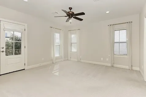 254 Green Boulevard Shenandoah TX 77384