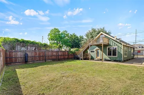 6726 Canal Street Houston TX 77011
