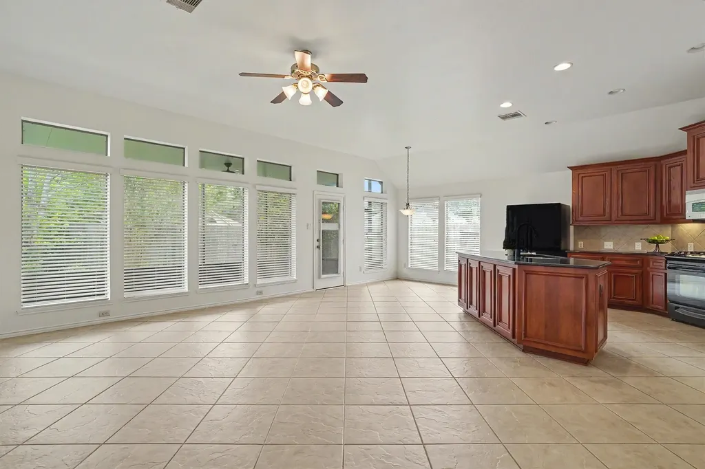 3124 Crystal Cascade Lane League City TX 77573
