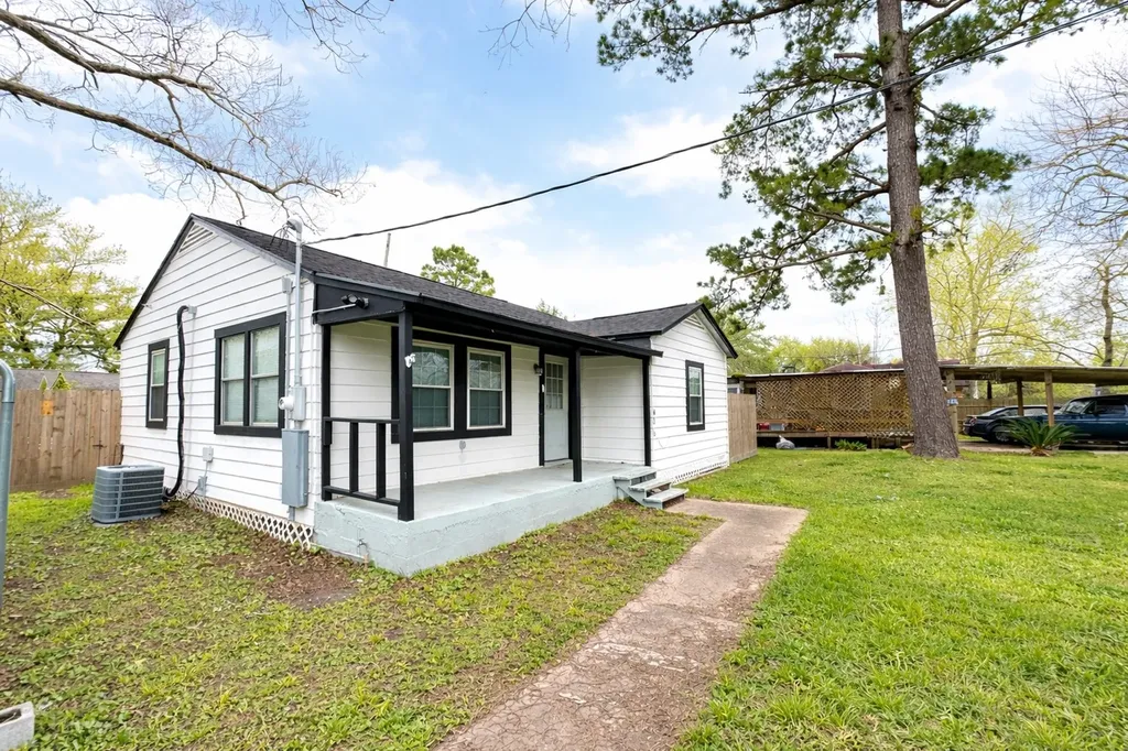 406 N Fig Street Sweeny TX 77480