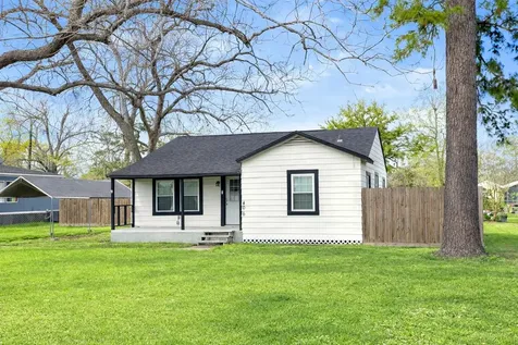 406 N Fig Street Sweeny TX 77480