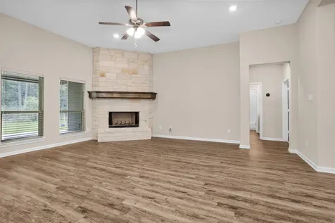 150 Sky Oak Lane Huntsville TX 77340