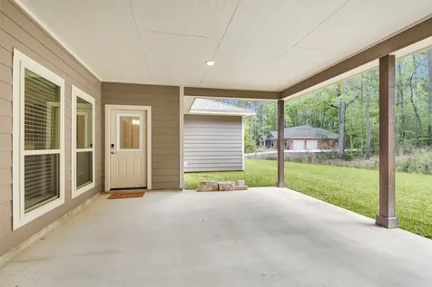 150 Sky Oak Lane Huntsville TX 77340