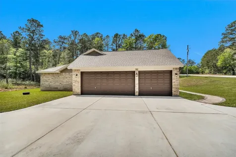 150 Sky Oak Lane Huntsville TX 77340