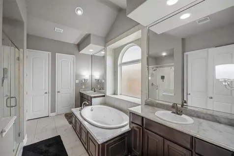 42 Shallowford Place Tomball TX 77375