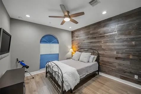 42 Shallowford Place Tomball TX 77375